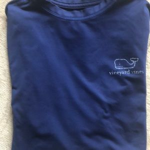 Vineyard vines performance